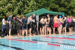 2019 05 18 11 00 35 LH Schwimmen