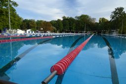 2025 09 20 08 29 40 Schwimmbecken